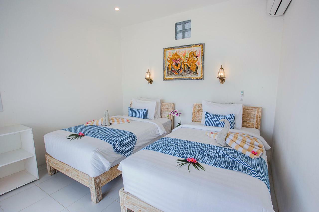 The Waterfront Beach House レンボンガン島 エクステリア 写真
