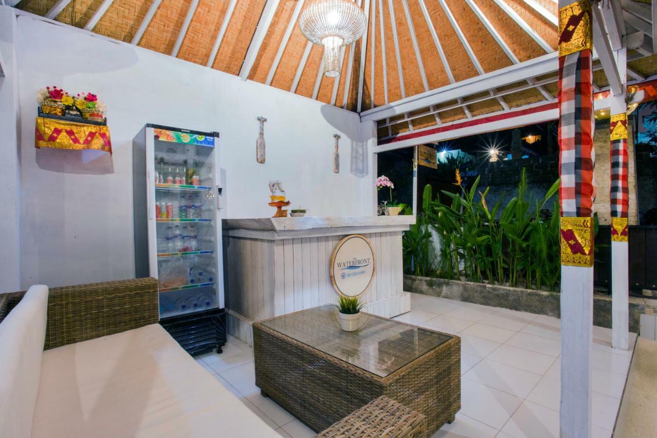 The Waterfront Beach House レンボンガン島 エクステリア 写真